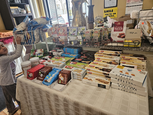 Photo of Aladdin’s Market & Kitchen - 1180 Holcomb Ave, Reno, NV 89502