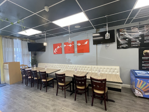 Photo of M's | Halal Mediterranean Food - 1976 Fulton Ave, Sacramento, CA 95825