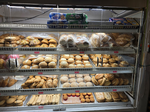 Photo of El Quetzal Restaurant & Bakery - 129 S Main St, Carthage, MO 64836