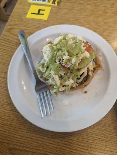 Photo of El Quetzal Restaurant & Bakery - 129 S Main St, Carthage, MO 64836