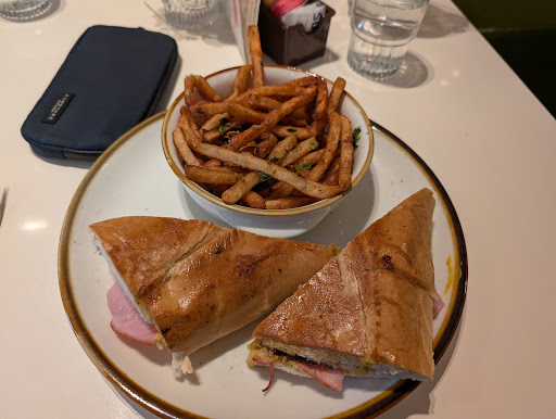 Photo of Patton Bar & Diner - 317 Main St, Cedar Falls, IA 50613