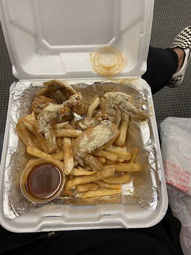 Photo of Chicago Grill - 824 6th St SW, Cedar Rapids, IA 52404