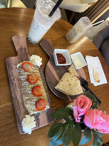 Photo of Cafe Lahooti - 96 E Main St, Smithtown, NY 11787