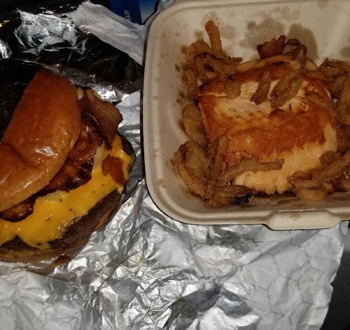 Photo of Friendly's - 201 Hallock Rd, Stony Brook, NY 11790