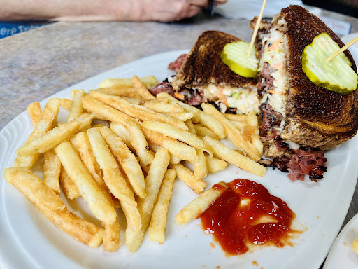 Photo of Friendly's - 201 Hallock Rd, Stony Brook, NY 11790