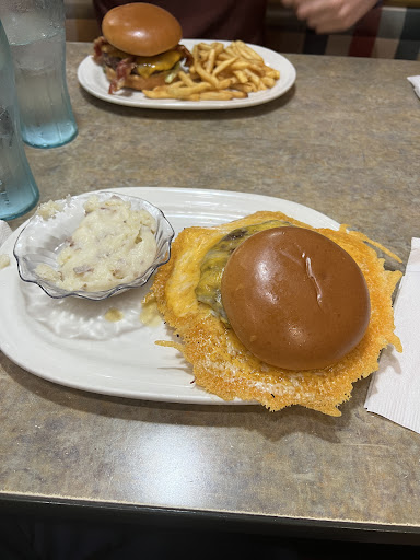 Photo of Friendly's - 201 Hallock Rd, Stony Brook, NY 11790