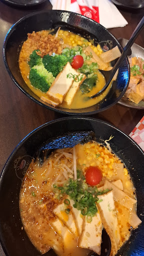 Photo of Oozu Ramen - 601 S 6th St #102, Champaign, IL 61820