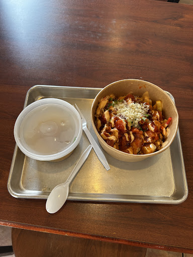 Photo of POKE LAB CHAMPAIGN - 605 S 6th St, Champaign, IL 61820