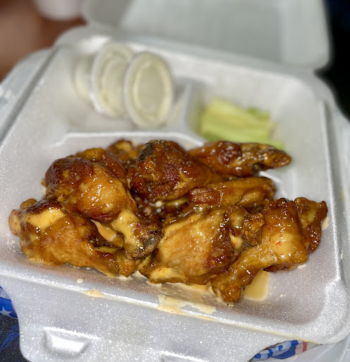 Photo of Chex Grill & Wings - 6200 Albemarle Rd, Charlotte, NC 28212