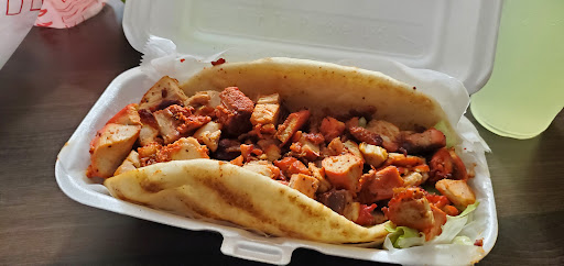 Photo of NY HALAL FOOD TRUCK # 2 - 610 W 9th St, Chester, PA 19013