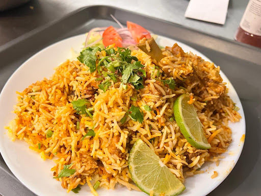 Photo of Halal Kabab & Curry - 7233 Marshall Rd, Upper Darby Township, PA 19082