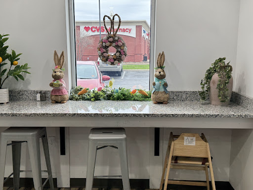 Photo of Geitonia Greek Grill - 1703 Calumet Ave Unit C, Valparaiso, IN 46383