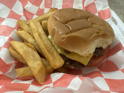Photo of The Lincoln Kitchen - 704 Silhavy Rd, Valparaiso, IN 46383