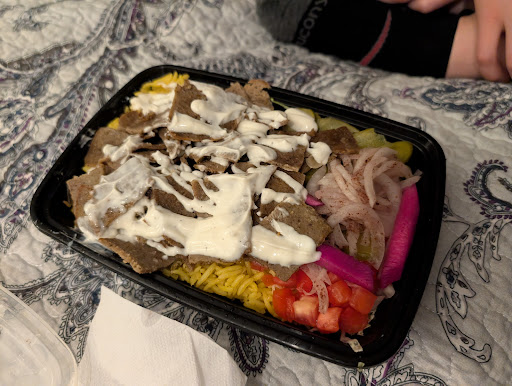 Photo of Hakuna Matata - 6035 W 95th St, Oak Lawn, IL 60453