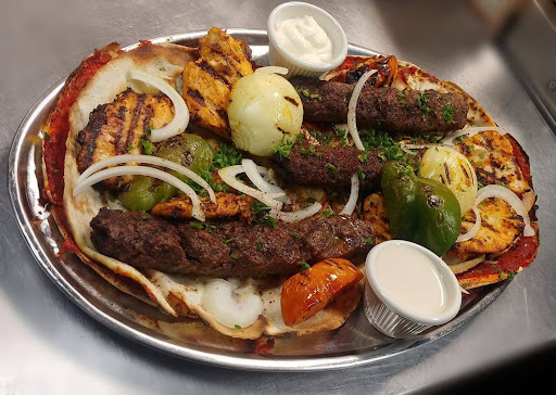 Photo of Cedar Palace - 655 W Armitage Ave, Chicago, IL 60614