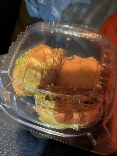 Photo of EZ Shawarma - 4638 N Cumberland Ave, Norridge, IL 60656