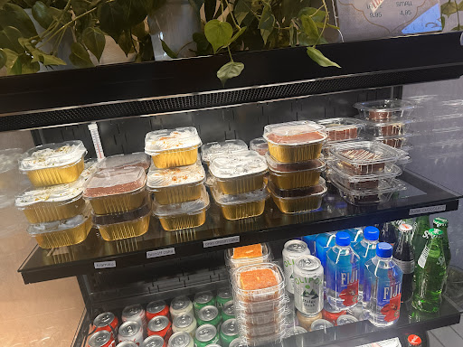 Photo of Sinya Mediterranean - 354 W Hubbard St, Chicago, IL 60654