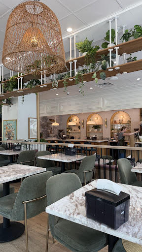 Photo of Sinya Mediterranean - 354 W Hubbard St, Chicago, IL 60654