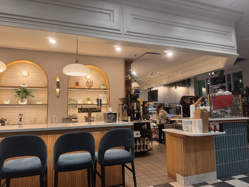 Photo of Sinya Mediterranean - 354 W Hubbard St, Chicago, IL 60654