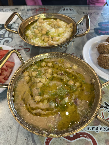 Photo of Ghawar restaurant - 8535 S Harlem Ave, Burbank, IL 60459