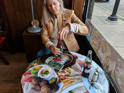 Photo of Petra Falafel - 7314 Madison St, Forest Park, IL 60130