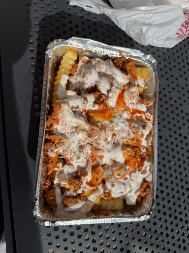 Photo of Halaleez NY Chicken & Gyro Rice Bowls - 400 S Financial Pl, Chicago, IL 60605