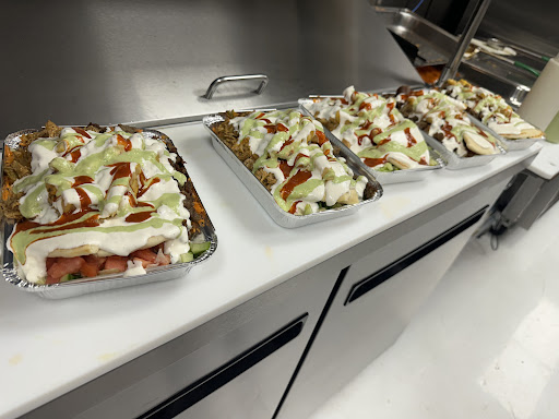 Photo of Halaleez NY Chicken & Gyro Rice Bowls - 400 S Financial Pl, Chicago, IL 60605