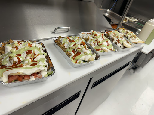 Photo of Halaleez NY Chicken & Gyro Rice Bowls - 400 S Financial Pl, Chicago, IL 60605