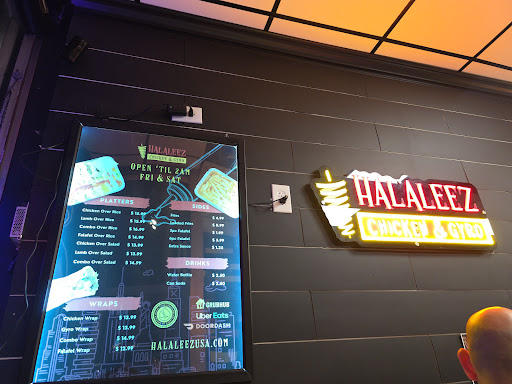 Photo of Halaleez NY Chicken & Gyro Rice Bowls - 400 S Financial Pl, Chicago, IL 60605