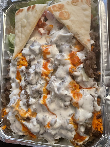 Photo of Halaleez NY Chicken & Gyro Rice Bowls - 400 S Financial Pl, Chicago, IL 60605