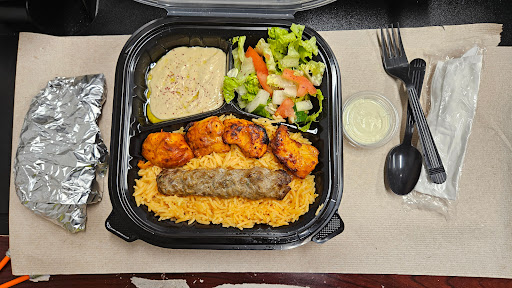 Photo of Snack & Shrack Restaurant - 3910 25th Ave, Schiller Park, IL 60176