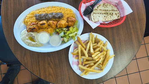 Photo of Snack & Shrack Restaurant - 3910 25th Ave, Schiller Park, IL 60176