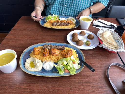 Photo of Snack & Shrack Restaurant - 3910 25th Ave, Schiller Park, IL 60176