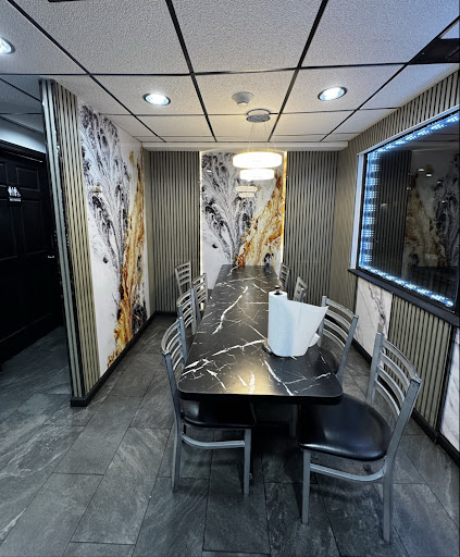 Photo of Mashawee Guy - 6840 W 95th St, Oak Lawn, IL 60453