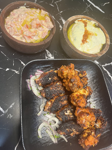 Photo of Mashawee Guy - 6840 W 95th St, Oak Lawn, IL 60453