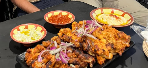 Photo of Mashawee Guy - 6840 W 95th St, Oak Lawn, IL 60453