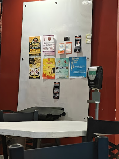 Photo of Shawarma Express - 898 E Roosevelt Rd, Lombard, IL 60148