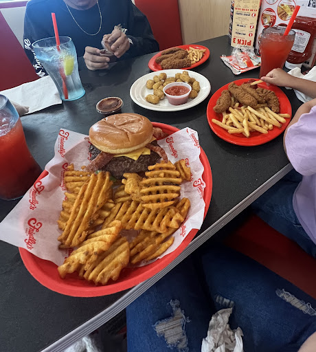 Photo of Friendly's - 529 Memorial Dr, Chicopee, MA 01020