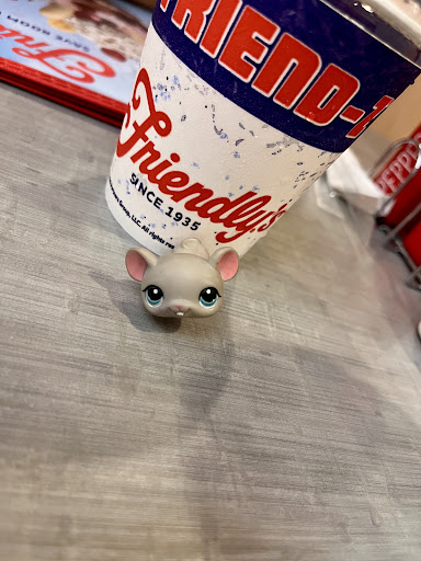 Photo of Friendly's - 529 Memorial Dr, Chicopee, MA 01020