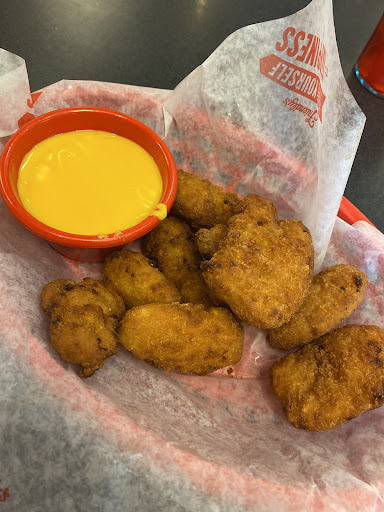 Photo of Friendly's - 19 Springfield St, Agawam, MA 01001