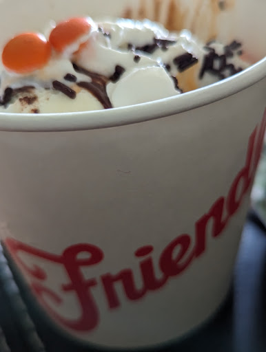 Photo of Friendly's - 19 Springfield St, Agawam, MA 01001