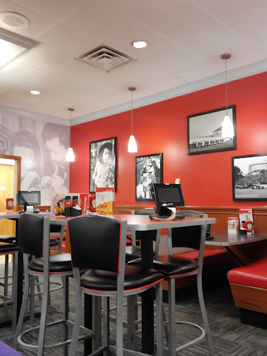 Photo of Friendly's - 19 Springfield St, Agawam, MA 01001