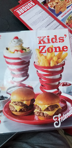 Photo of Friendly's - 1745 Northampton St, Holyoke, MA 01040