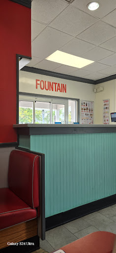 Photo of Friendly's - 1745 Northampton St, Holyoke, MA 01040