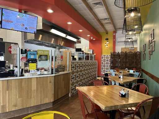 Photo of Cafe Petra Greek & Lebanese Restaurant - 7673 Perkins Rd Suite A1, Baton Rouge, LA 70810