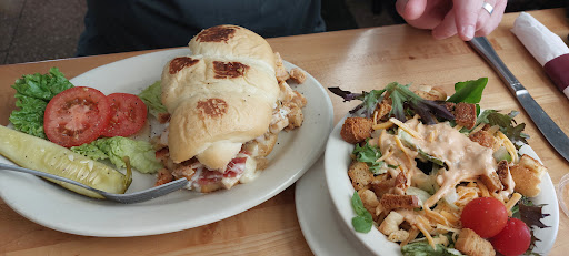 Photo of The Dutch Oven - 100 Blues Alley Ln, Clarksdale, MS 38614