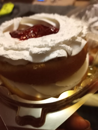 Photo of Krispy Krunchy Chicken - 3000 N Market St, Wilmington, DE 19802