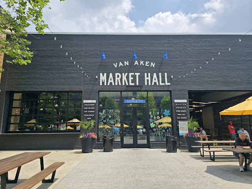 Photo of Brassica in Shaker Heights - 20301 Meade Rd, Shaker Heights, OH 44122