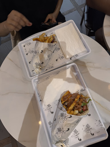 Photo of Efi's Gyro - 521 Bloomfield Ave, Montclair, NJ 07042