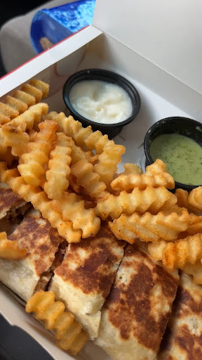 Photo of The Best Bite - 4439 W 95th St, Oak Lawn, IL 60453